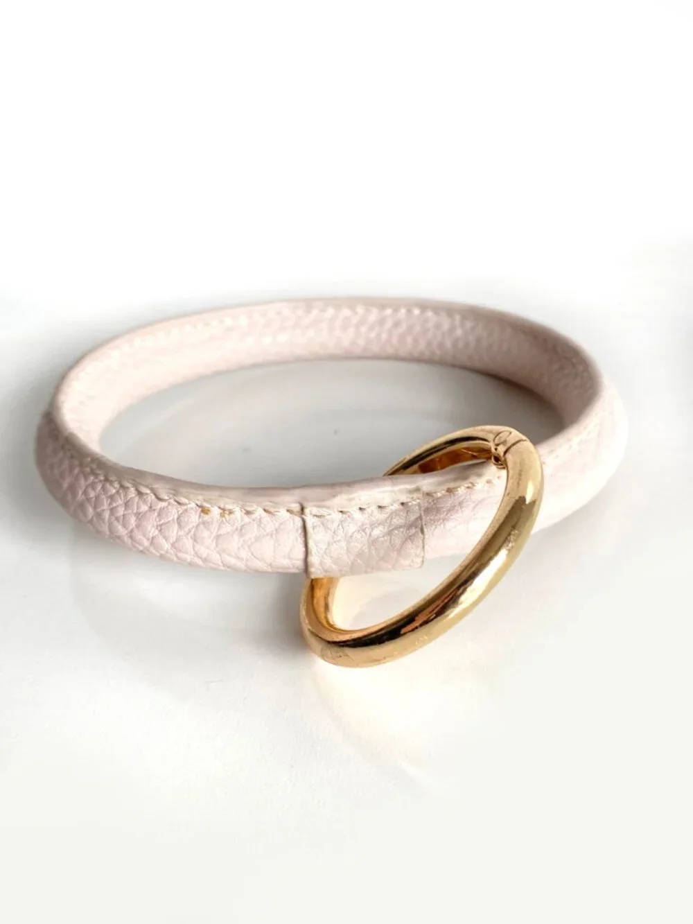 Leather Big O Key Ring Bracelet Keychain Blush Pink Gold-tone Hardware